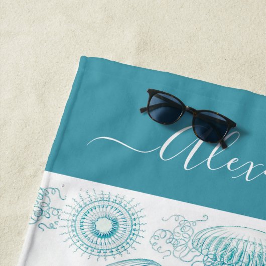 Aquamarine türkisfarbene Meeresquallen Strandtuch (Beispiel)