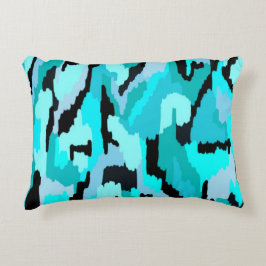 Aquamarine und Abstrakte Schwarzweißdrucke Dekokissen