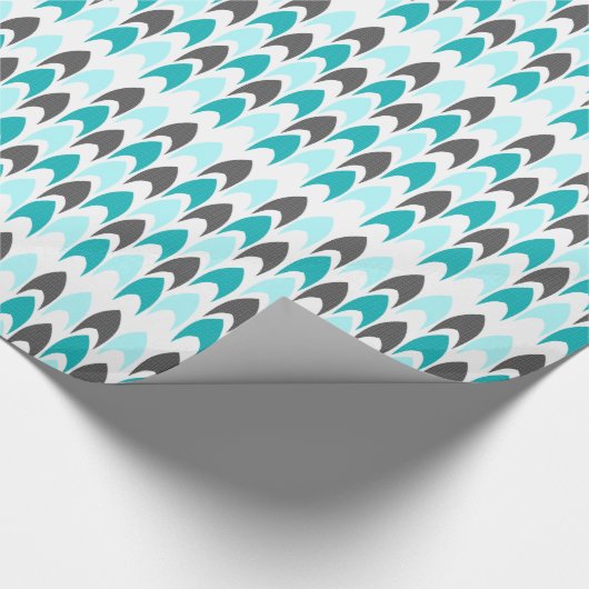 Aquamarine und graue Pfeilspitzen-Musterpapier Geschenkpapier (Ecke)