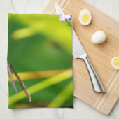 Aquamarine und lila Libelle Handtuch (Viertel Falte)