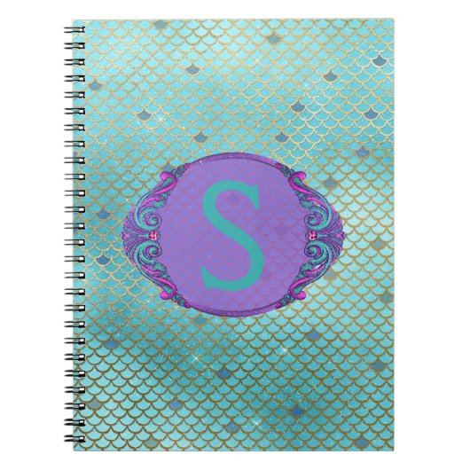 Aquamarine und Lila Mermaid Scales Monogram School Notizblock (Vorderseite)