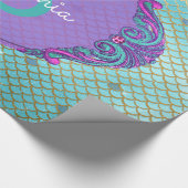 Aquamarine und Lila Mermaid-Scales Monogram zum Ge Geschenkpapier (Ecke)