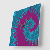 Aquamarine und Maroon Spiral Gefärbte Krawatte Uhr (Winkel)