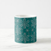 Aquamarine und Silberschneeflocken Weihnachts-Tass Kaffeetasse (Mittel)