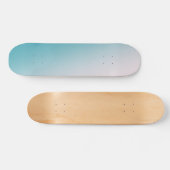 Aquamarine und weiße Strahlung Skateboard (Horizontal)