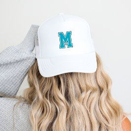 Aquamarine Varsity Monogramm Truckerkappe