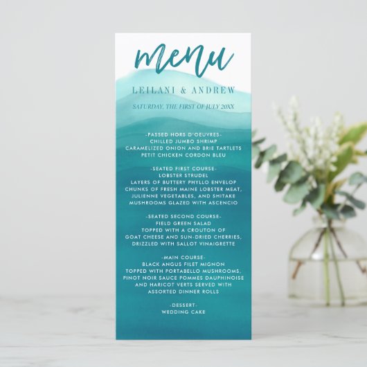 Aquamarine Wasserfarbe Ombre Wave Wedding Menükarte (Stehend Vorderseite)