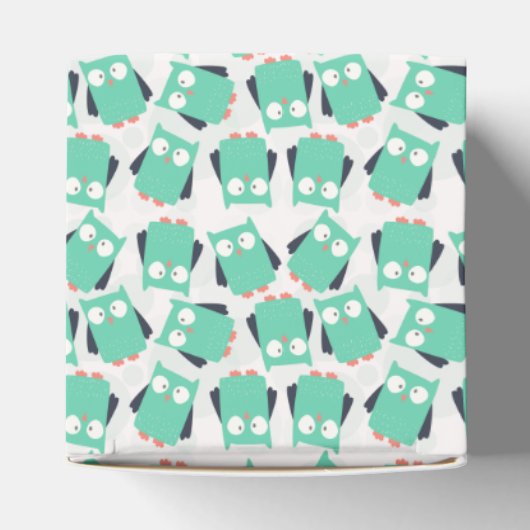 Aquamarine Whimsical Owls Geschenkschachtel (Oben)