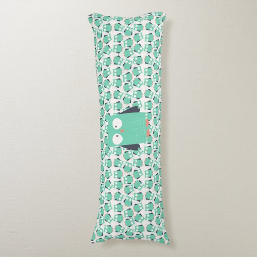 Aquamarine Whimsical Owls Seitenschläferkissen (Vorderseite Vertikal)