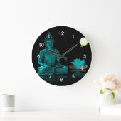 Aquamariner Buddha-Meditation unter Vollmond Große Wanduhr (Zuhause)