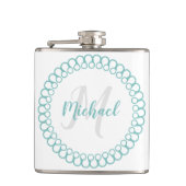 Aquamariner dekorativer Circle Monogram Flask Flachmann (Vorderseite)