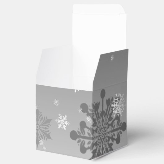 Aquamariner Extravaganter Weihnachtsgeschmack Geschenkschachtel (Geöffnet)