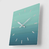 Aquamariner Farbton in reduzierter Farbe Quadratische Wanduhr (Winkel)