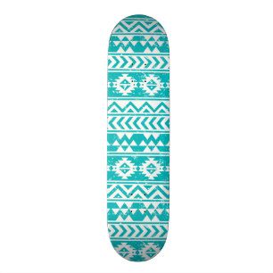 Aquamariner Grunge-aztekisches Stammes- Muster Skateboard