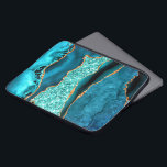 Aquamariner Navy Blue Gold Glitzer Marmorschlauch Laptopschutzhülle<br><div class="desc">Laptop Sleeves mit Agate Aquamarin und Navy Blue Gold Glitzer Marmor Aqua türkisfarbener Geode individualisierbares Geschenk - oder Ihren Namen / Text hinzufügen - Machen Sie Ihr spezielles Laptop Sleeve Geschenk! Ändern und verschieben oder entfernen / Text / Elemente hinzufügen mit Anpassungs-Tool ! Design von MIGNED ! Bitte schauen Sie...</div>