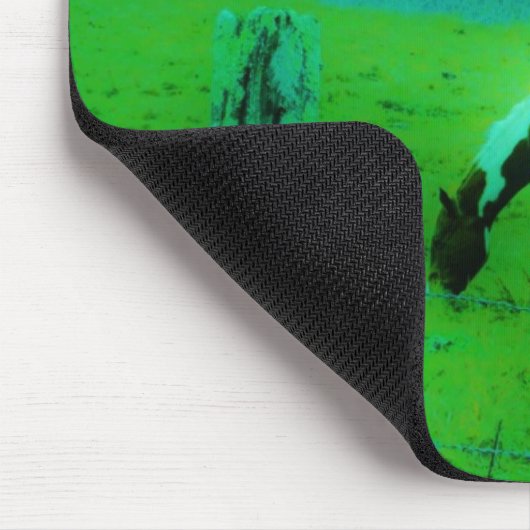 Aquamariner Nebel Reto gefärbte Pony Horse Mousepad (Ecke)