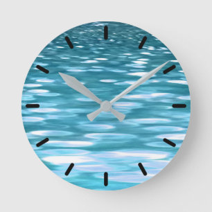 Aquamariner Schimmer Runde Wanduhr