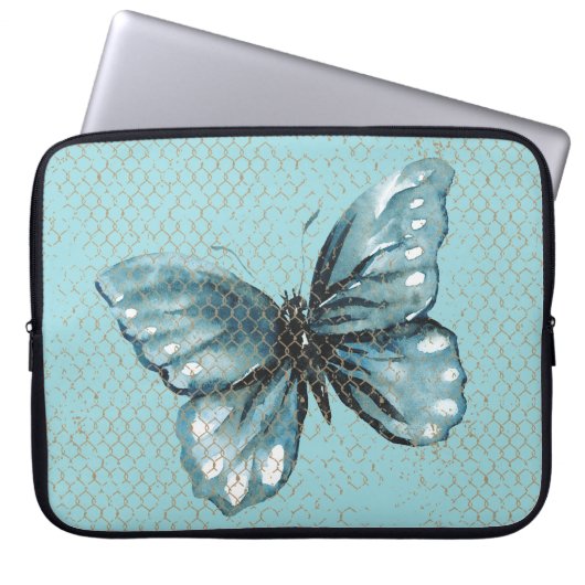 Aquamariner Schmetterling im Kettenverbindungszaun Laptopschutzhülle (Vorderseite)
