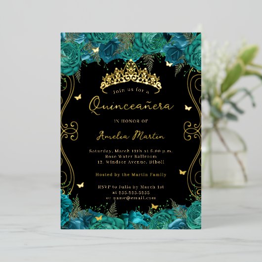 Aquamariner Schwarzer Swirl Scroll Floral Quincean Folieneinladung (Stehend vorne)