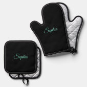 Aquamariner Skriptname oder Monogramm auf schwarz Ofenhandschuh & Topflappen-Set (Vorderseite/Rückseite)