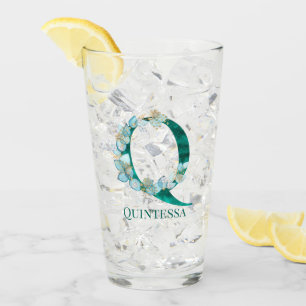 Aquamariner und Goldmonogramm-Letter Q Glas