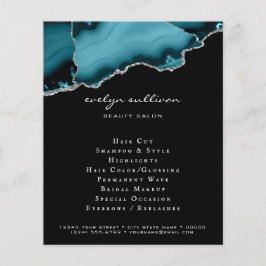 aquamariner und silberner Flyer