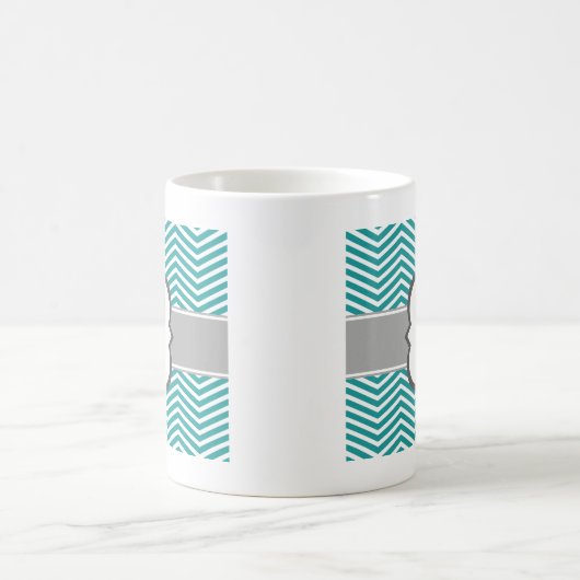 Aquamariner weißer Monogramm-Buchstabe T Zickzack Kaffeetasse (Mittel)