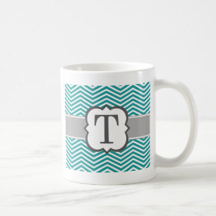Aquamariner weißer Monogramm-Buchstabe T Zickzack Kaffeetasse