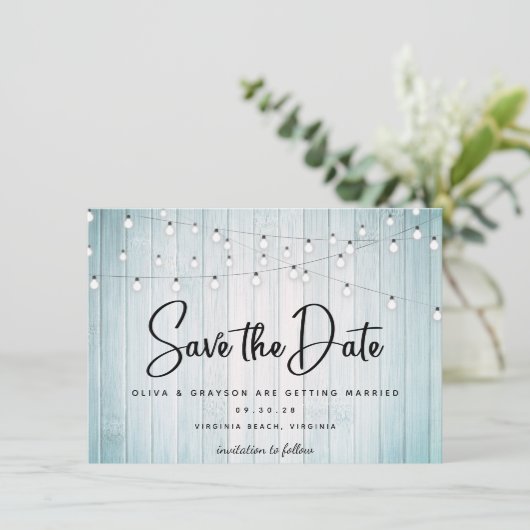 Aquamarines blaues rustikales Foto mit Holzstring Save The Date (Stehend Vorderseite)