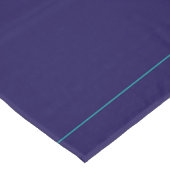 Aquamarines, blaues Schlichtes Farbblockdesign Tischdecke (Schrägansicht)