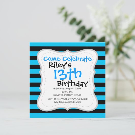 Aquamarines blaues Türkis- und Weißstreifenmuster Einladung (Stehend Vorderseite)