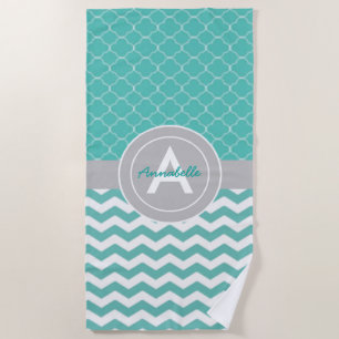 Aquamarines graues Zickzack Quatrefoil Strandtuch