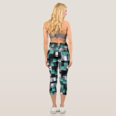 Aquamarines Grünes Blau Schwarz-weiß Abstrakt Capri Leggings (Rückseite)
