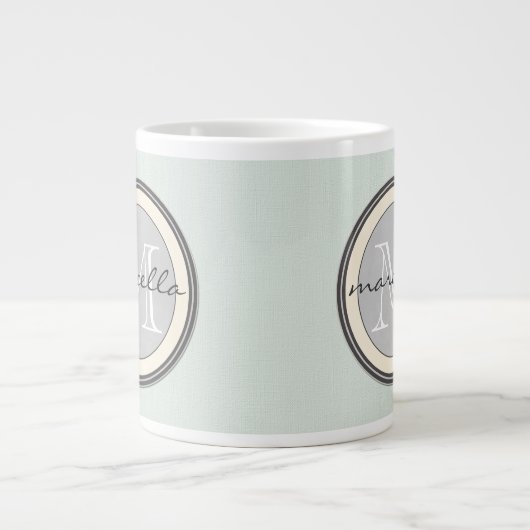 Aquamarines, hellgrau-Monogramm Jumbo-Tasse (Vorderseite)