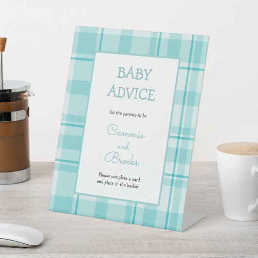 Aquamarines kariertes Babyratenzeichen Sockelschild (In SItu)