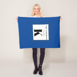 Aquamarines Monogramm modern, stilvoll und Cool Fleecedecke