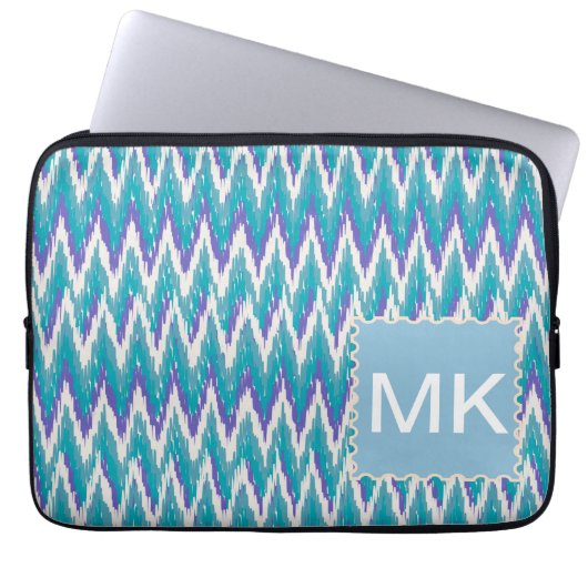 Aquamarines und Amethyst iKat ZigZag-Muster Laptopschutzhülle (Vorderseite)