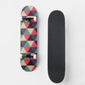 Aquamarines und rosa Dreieck-Muster Skateboard (Vorderseite)