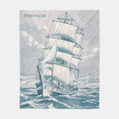 Aquamarines Vintages Segelschiff Fleecedecke (Vorderseite)