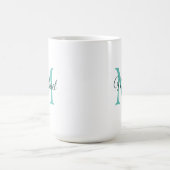 Aquamarines Weißes einfarbiges Monogramm Vorlage Kaffeetasse (Mittel)