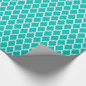 Aquamarines weißes marokkanisches Quatrefolienmust Geschenkpapier (Ecke)
