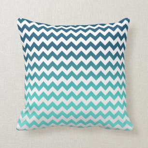 Aquamarines Zickzack Ombre Kissen