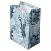 Aquarell-blaue Ren-Weihnachtsgeschenktasche Mittlere Geschenktüte (Vorderseite Schrägansicht)