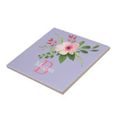 Aquarell-Blume, Name und Monogramm auf Lavendel Fliese (Seite)