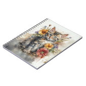 Aquarell-Kätzchen mit Wildblumen Spiralblock Notizblock (Linke Seite)