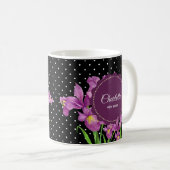 Aquarell Lila Iris Schwarz-weiß Polka Dots Kaffeetasse (VorderseiteRechts)