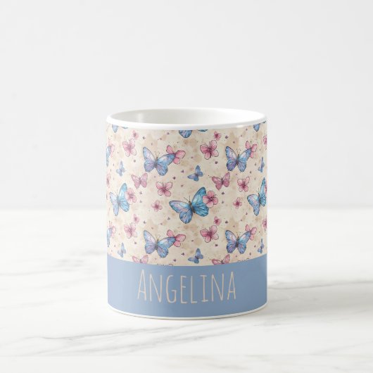 Aquarell-Rosa-Blau-Schmetterlingsmustername Kaffeetasse (Mittel)