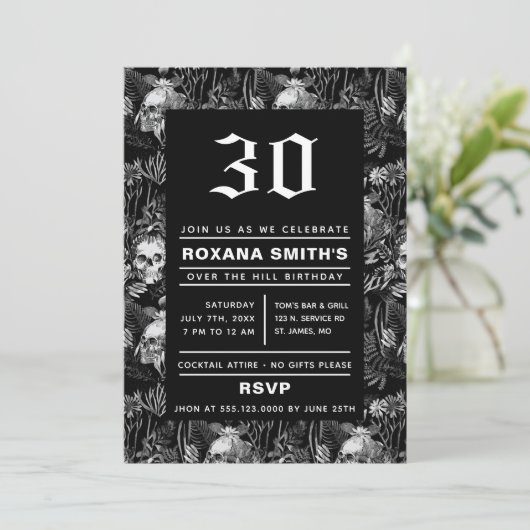 Aquarell-Schädel-Garten über dem Hügel Einladung (Stehend Vorderseite)