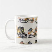 Aquarell-Schlittschuhe mit Herbstlaub-Muster Kaffeetasse (Links)