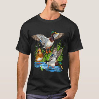 Aquarell-Schneemann mit Waschbären und Vögeln T-Shirt